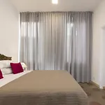 Apartament Downtown_blossom With Small Terrace Rzym